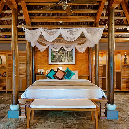 Pilgrimage Village Boutique Resort & Spa Hue Room photo